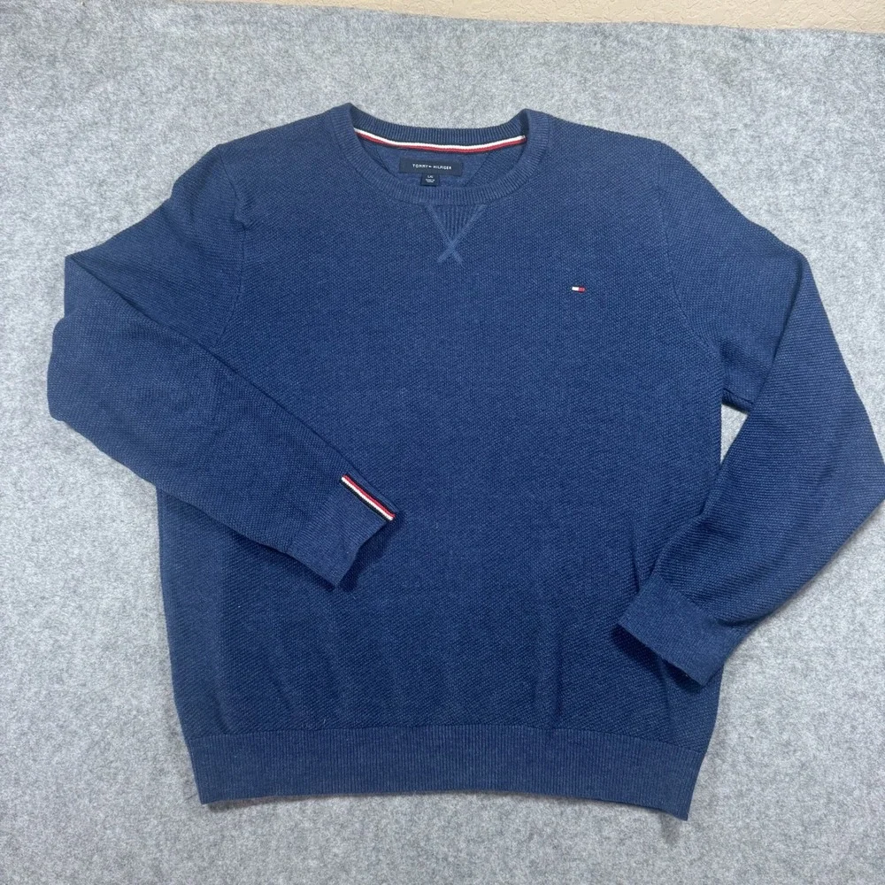 Tommy Hilfiger Crewneck Sweater Large Blue Textured Knit Logo